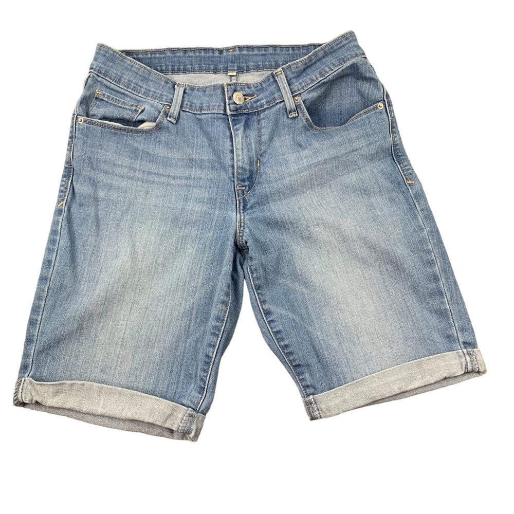 Levi’s Jeans Shorts Mid Rise Blue Denim EUC Size 28